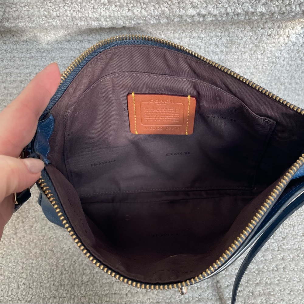 Coach Blue Leather Crossbody Bag - Picture 9 of 16